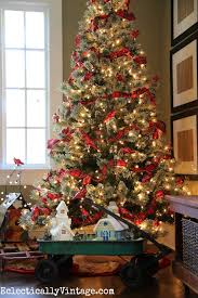 See more ideas about christmas, christmas holidays, christmas deco. Fun Idea For Themed Christmas Trees