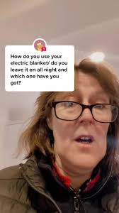 Electric Blanket Safety and Usage Guide