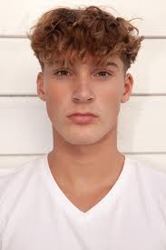 Hi does anyone know how I get my baby into modelling thank you.