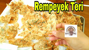 Ini cara membuat peyek teri yang renyah dan gurih. Rempeyek Teri Daun Jeruk Renyah Dan Gurih Youtube