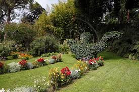 Der andré heller garten liegt direkt in der stadtmitte von gardone riviera und ist von märz bis november täglich von 9 bis 19 uhr geöffnet. Gardone Riviera