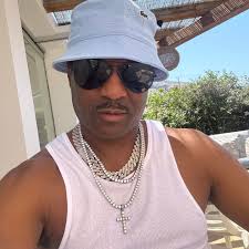 What is the name and location of this building in Detroit?