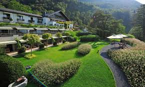 Hotel Vaduz Liechtenstein Wellness Spa Und Business Hotel Relais Chateaux Hotel In The Four Nation Area Liechtenstein Switzer Liechtenstein Park