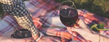 Le coffret vin vous souhaitez offrir un cadeau autour du vin de découverte et original ? Idee Cadeau Originale Pour Petit Et Gros Budget Livraison Gratuite Vinokado