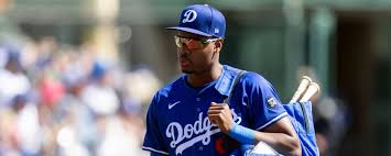 Dodgers include OF prospect Josue De Paula on NLDS roster