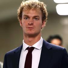 Ryan Calkins (@rycalky)