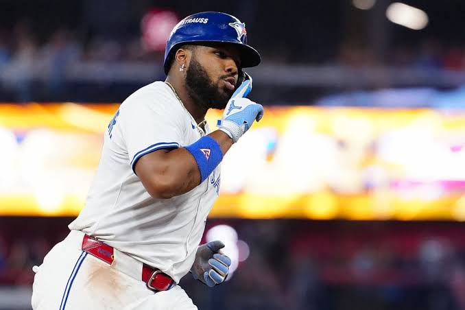 Is Vlad Guerrero Jr. Toronto's only hope against Dodgers' World Series  juggernaut? - cleveland.com
