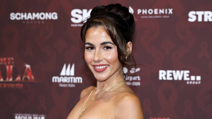 Sarah Engels machen die jüngsten Botox-Vorwürfe traurig