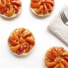 Tartelettes Aux Abricots Empreinte Sucree Recette Mini Tarte Lait D Amande Lait D Amande Recette