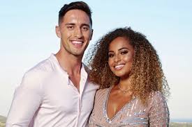Read on to find out… who won love island 2019? Love Island 2019 Winners Announced As Irishman Greg O Shea And Amber Gill Irish Mirror Online