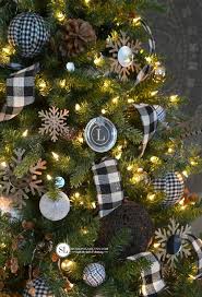 Black And White Christmas Tree Ideas Black And White Plaid Buffalo Check Christmas Tree Christmas Decorations Christmas Tree Themes Christmas Wreaths