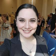 Nanette Nichols's Instagram, Twitter & Facebook