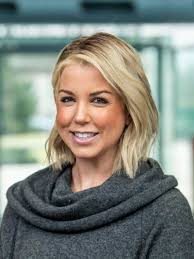 Kaitlin Moran's Instagram, Twitter & Facebook