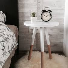 Bedside table are necessary because everyone needs to place a mobile, a glass of water, a book, glasses and some other items somewhere. What To Use Instead Of A Bedside Table 7 D I Y Ideas Rebecca Mobili