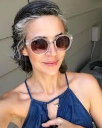 10 Natural gray hair ideas