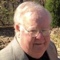 Patty Newell's Instagram, Twitter & Facebook