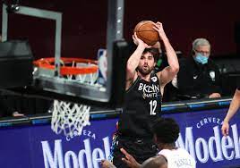 83 g, 1 int, 2 td, rams/49ers/. Joe Harris Isn T Looking At His Stats Gq