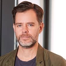 Mark Oliver (@MarkAOliver)