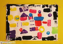 Peindre Avec Des Cubes En Bois Activite Manuelle Activite Manuelle Activite Peinture Activite