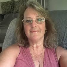 Sometimes I hate that I have experience working at Dunkin and how I  personally like how my coffee is made and how I make coffees for other  people. some people don't love