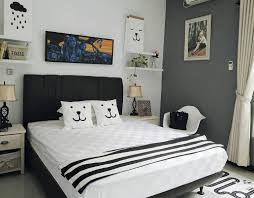 Desain kamar tidur minimalis tentu saja biasa diterapkan di kamar tidur yang ukurannya tidak luas. Ide Penataan Kamar Tidur Ukuran 3x3 Sederhana Namun Nyaman