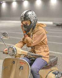 scooter girl おしゃれまとめの人気アイデア pinterest man idris ヴェスパ バイク