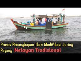 Ikan akan masuk namun tidak dapat keluar lagimancing, perangkap ikan, edaaan.satu kampung ikan tercyduk, jebakan ikan, sukom perangkat ikan, perangkap. Proses Penangkapan Ikan Dr Awal Sampai Selesai Dgn Modifikasi Jaring Payang Nelayan Tradisional Youtube