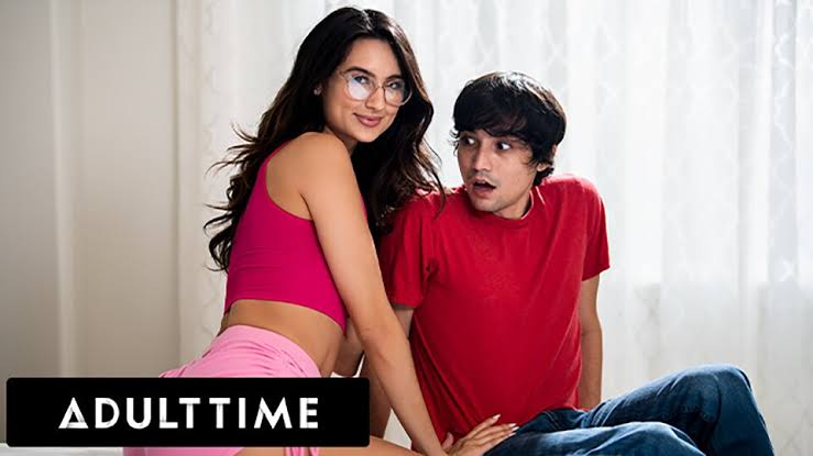 ADULT TIME - Eliza Ibarra Puts On Wrong Glasses & Fucks Her Stepbro Instead Of BF! SPANISH SUBTITLES