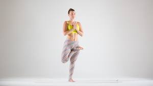 It requires strong ankles, and benefits the neck, back, abdomen, knees, and calves. Vatayanasana Horse Face Pose Exploring The Mythology