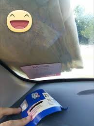 Cara hilangkan kesan pelekat pada cermin kereta. Seorang Wanita Facebook Kongsikan Tips Mudah Tanggalkan Roadtax Pada Cermin Kereta Tanpa Tinggalkan Kesan Gam Denaihati