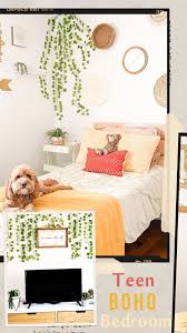 Accent walls can do amazing things for a teen girl's bedroom, especially one with an interesting pattern or color. Teen Bedroom Ideas