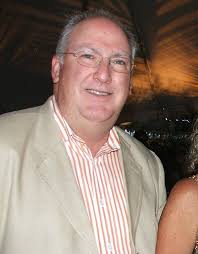 Steven Wessel's Instagram, Twitter & Facebook