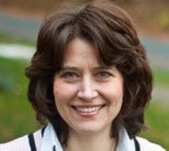 Julie Raab's Instagram, Twitter & Facebook