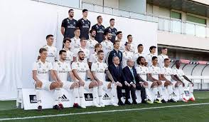 May 27, 2021 · zidane gehöre zu den großen mythen von real madrid, seine legende geht über das hinaus, was er als trainer und spieler unseres klubs gewesen ist, erklärte der verein: Real Madrids Neue Mannschaftsfotos Real Total