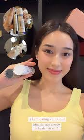 Áp lực với pha vén màn chống lão hóa của nữ thần bản cao xứ Thanh, nàng cẩn  thận kẻo banh mặt