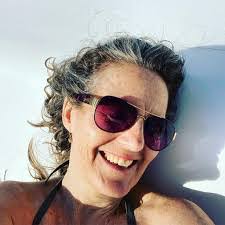 Stephanie Leist's Instagram, Twitter & Facebook