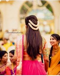 Shop from a wide range of traditional sarees at discounted prices. Pin By Damini Shenoy On Bridal Hair Style Indian Bridal Hairstyles Hair Styles Saree Hairstyles