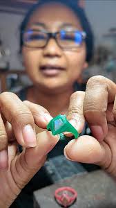 ✨️𝗧𝘄𝗼 𝗻𝗲𝘄 𝗱𝗲𝘀𝗶𝗴𝗻𝘀, 𝗼𝗻𝗲 𝗹𝗶𝘁𝘁𝗹𝗲 𝘀𝘁𝘂𝗱𝗶𝗼, 𝗮𝗻𝗱 𝗮  𝘄𝗵𝗶𝘁𝗲 𝗰𝗮𝘁 𝗻𝗮𝗺𝗲𝗱 𝗟𝘂𝗻𝗮𝗿 🐾 This is where Ocean Kiss begins—  Not in a factory. Not in a warehouse. But in my quiet garden