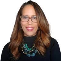 Danielle Watson's Instagram, Twitter & Facebook