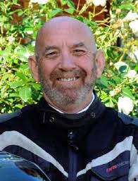 race to the next cafe!