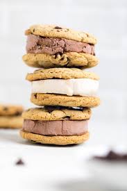 They have no artificial sweeteners, dairy, soy and they are free of corn fiber. Vegan Ice Cream Sandwiches Make It Dairy Free