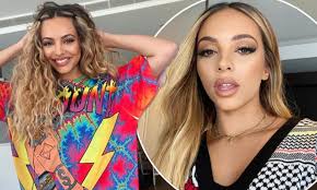 Hey guys!this is jade thirlwall's fan page for her awesome hair!please like this page to see more pictures of jade and. Little Mix S Jade Thirlwall Embraces Her Naturally Curly Tresses As She Shares Radiant Snap Daily Mail Online