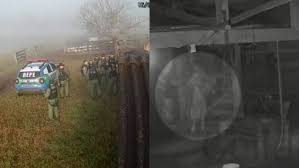 Soporte de descarga de todos los formatos de puedes decargar facilmente y gratis miles de videos de youtube u otras webs. Video Mostra Cacada A Psicopata Foragido Em Fazenda De Goias Casos De Policia Extra Online
