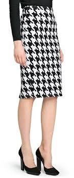 Black And White Houndstooth Skirt 49 Mango Outlet Houndstooth Pencil Skirt Houndstooth Pencil Skirt Fashion Pencil Skirt Houndstooth Skirt Outfit