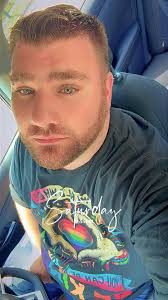 Donna Van Ness (@donna.vanness)