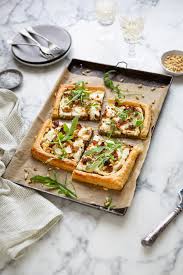 Set aside 1/4 cup sliced green onions. Caramelised Onion Tart With Whipped Ricotta Goats Cheese Drizzle And Dip