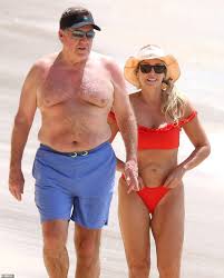 Maybe you would like to learn more about one of these? Bill Belichick And Girlfriend Linda Holliday Enjoy Weekend Getaway In Barbados Rsn