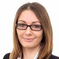 Vera Beck's Instagram, Twitter & Facebook