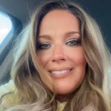 Alicia Stein's Instagram, Twitter & Facebook