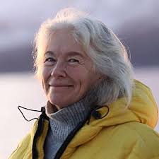 Amazon.com: Nora Barlow: books, biography, latest update